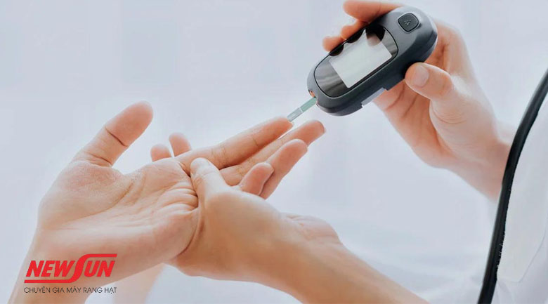 Lưu ngay 5 tác hại của hạt dẻ để tránh ảnh hưởng đến sức khỏe tác hại của hạt dẻ, tiểu đường